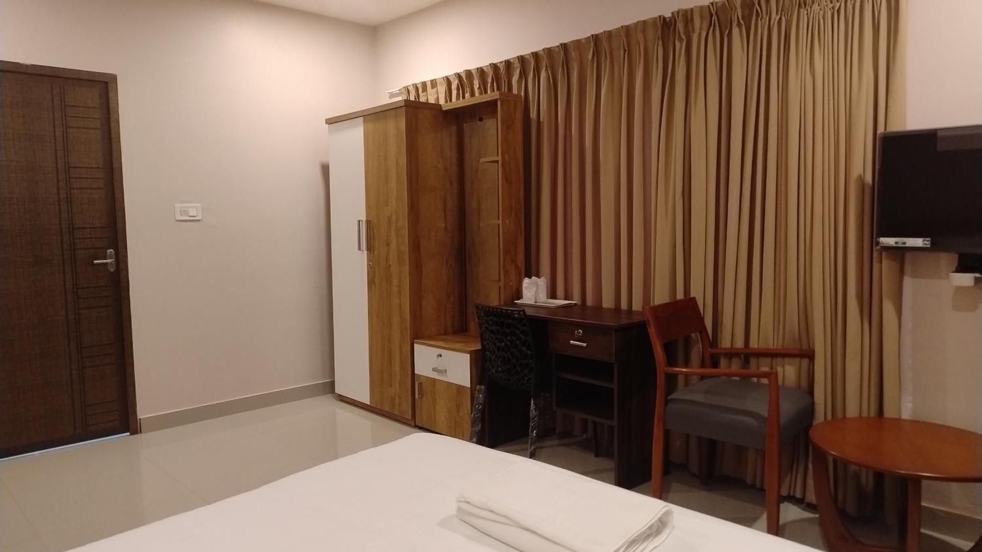 Gateway Airport Hotel Kannur Eksteriør billede