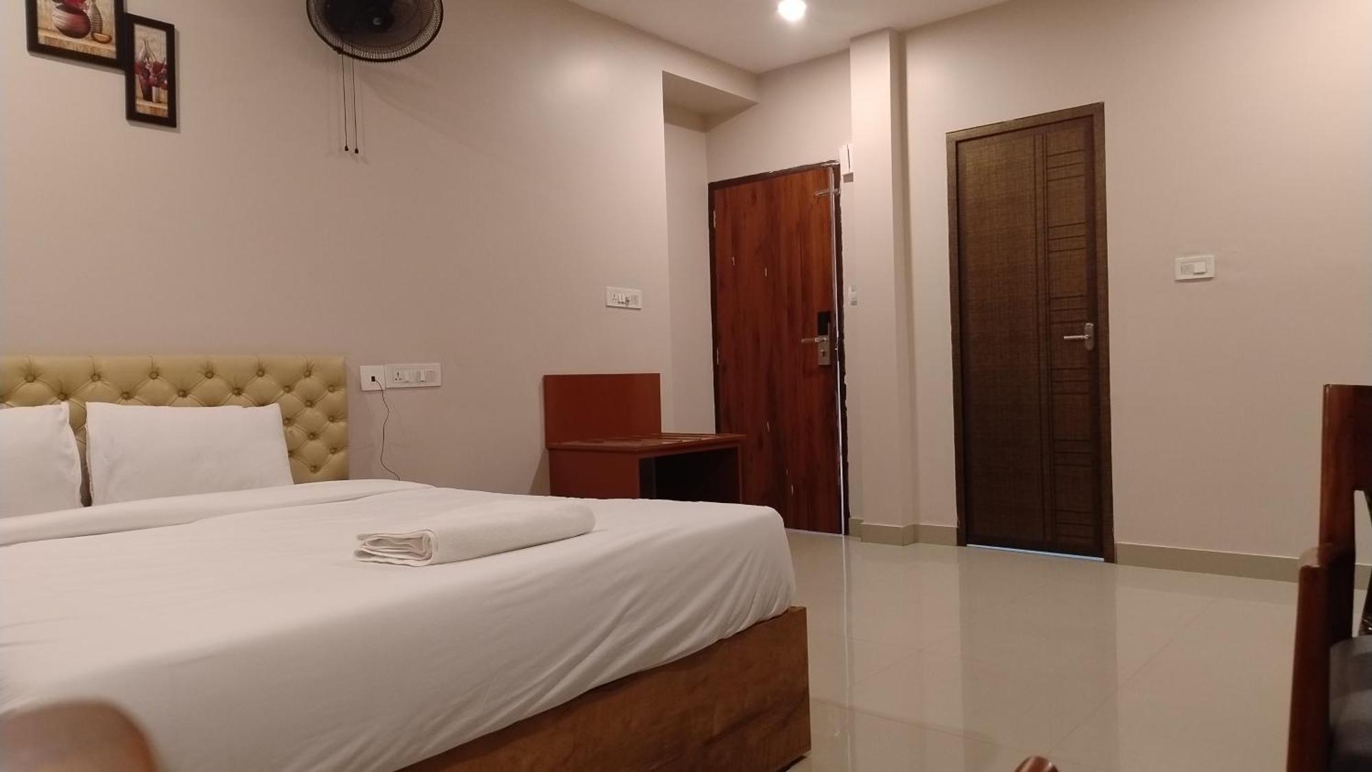 Gateway Airport Hotel Kannur Eksteriør billede